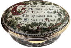 The Ivy That Clings (22/313)  2" Oval.  Inside Lid: "....To the one Adored by me."