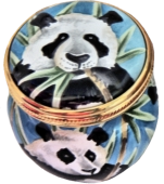 Panda Bear (Elliot Hall) 1.25" diameter. Freehand painted by Angela Roberts. Limited Edition of 25.