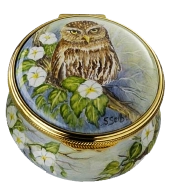 Little Owl (PS-LO)  1.75" diameter. Freehand painted by Sandra Selby. Limited Edition of 50.