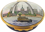 St. Louis Gateway Arch (Halcyon Days) 2.12" Oval. Inside Script: "Gateway to the West Saint Louis Missouri 1987"