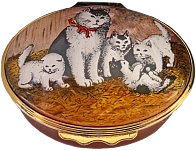 Cat Family (02/5867) 2.12" oval. Inside Lid: Painted kitten on straw.