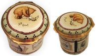 Winnie the Pooh Stamp Box - Friendship is Spelled YOU Halcyon Days (01/5888) 1.62" diameter. Limited Edition 500.